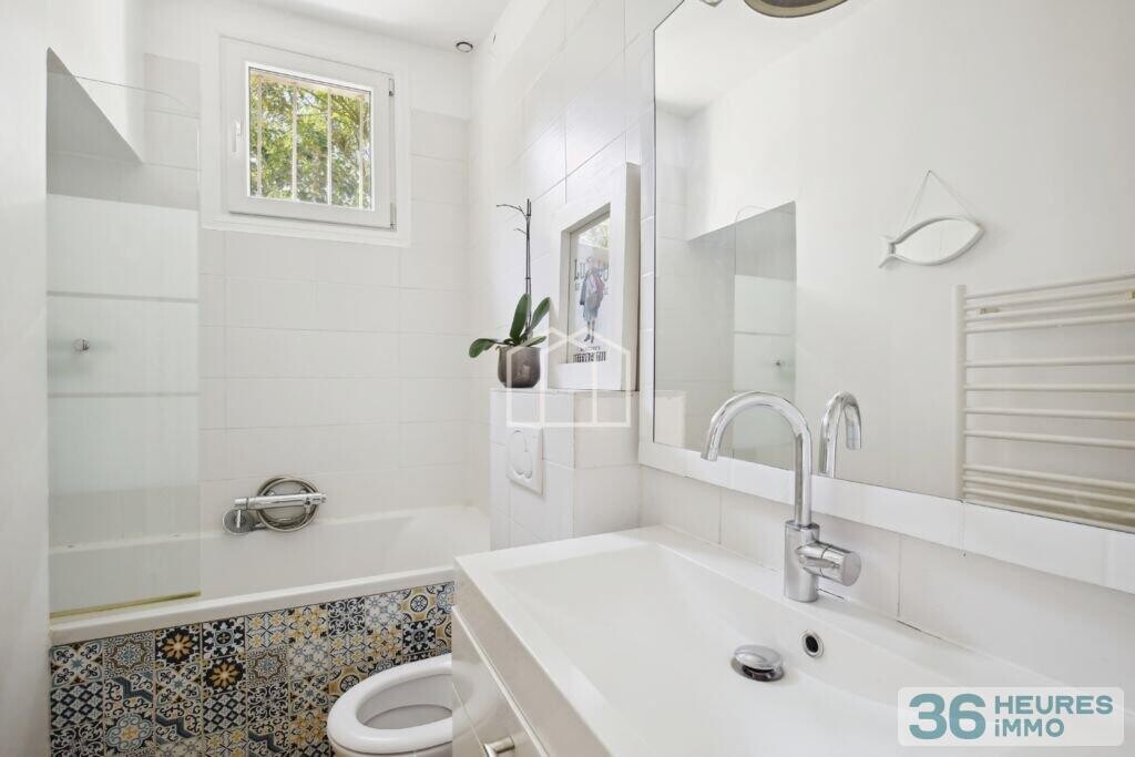 LONGCHAMP - Maison de famille - 5 pièces de 110 m² avec extérieur