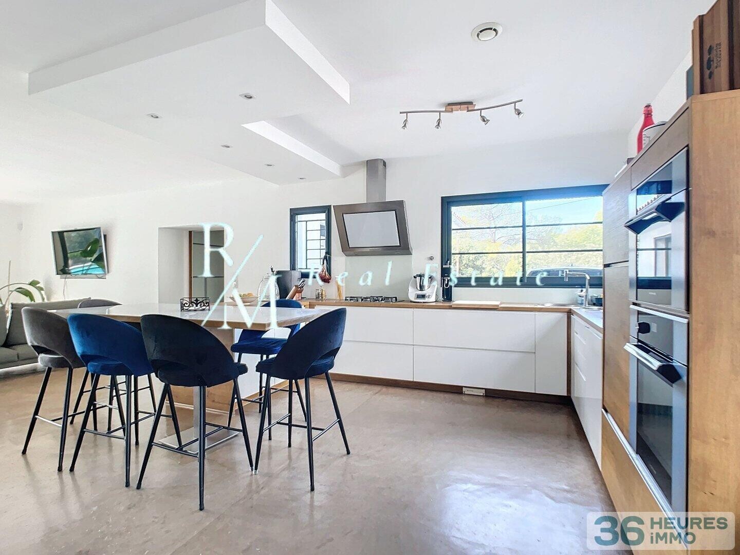 Villa contemporaine à Rognes