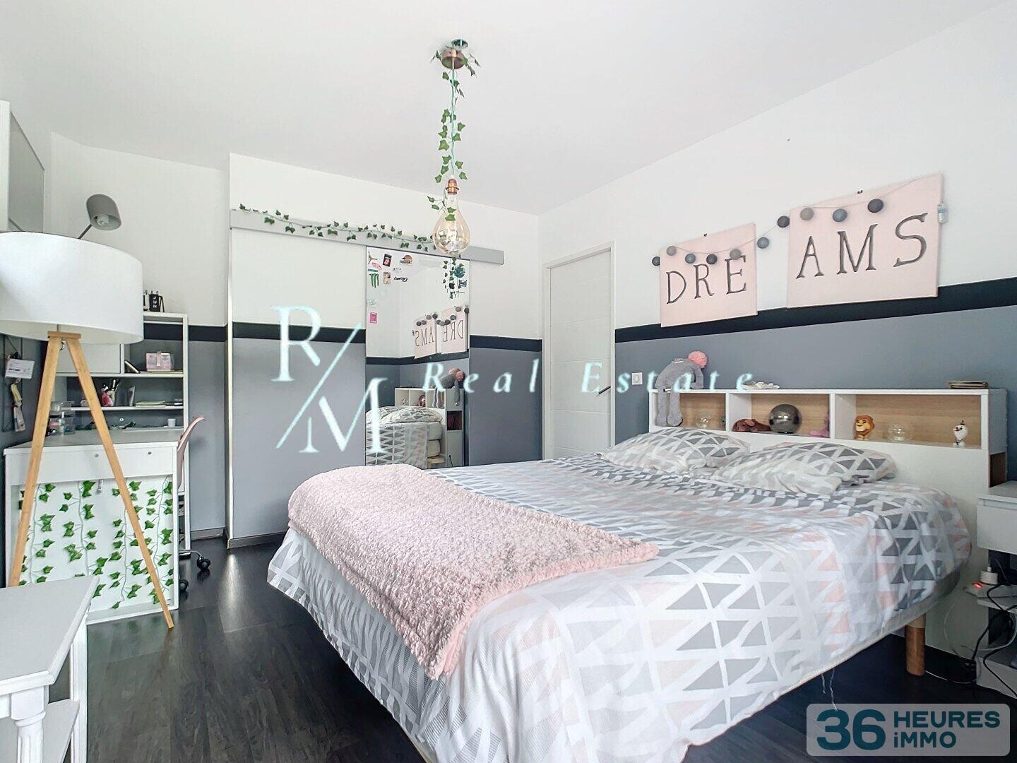 Villa contemporaine à Rognes