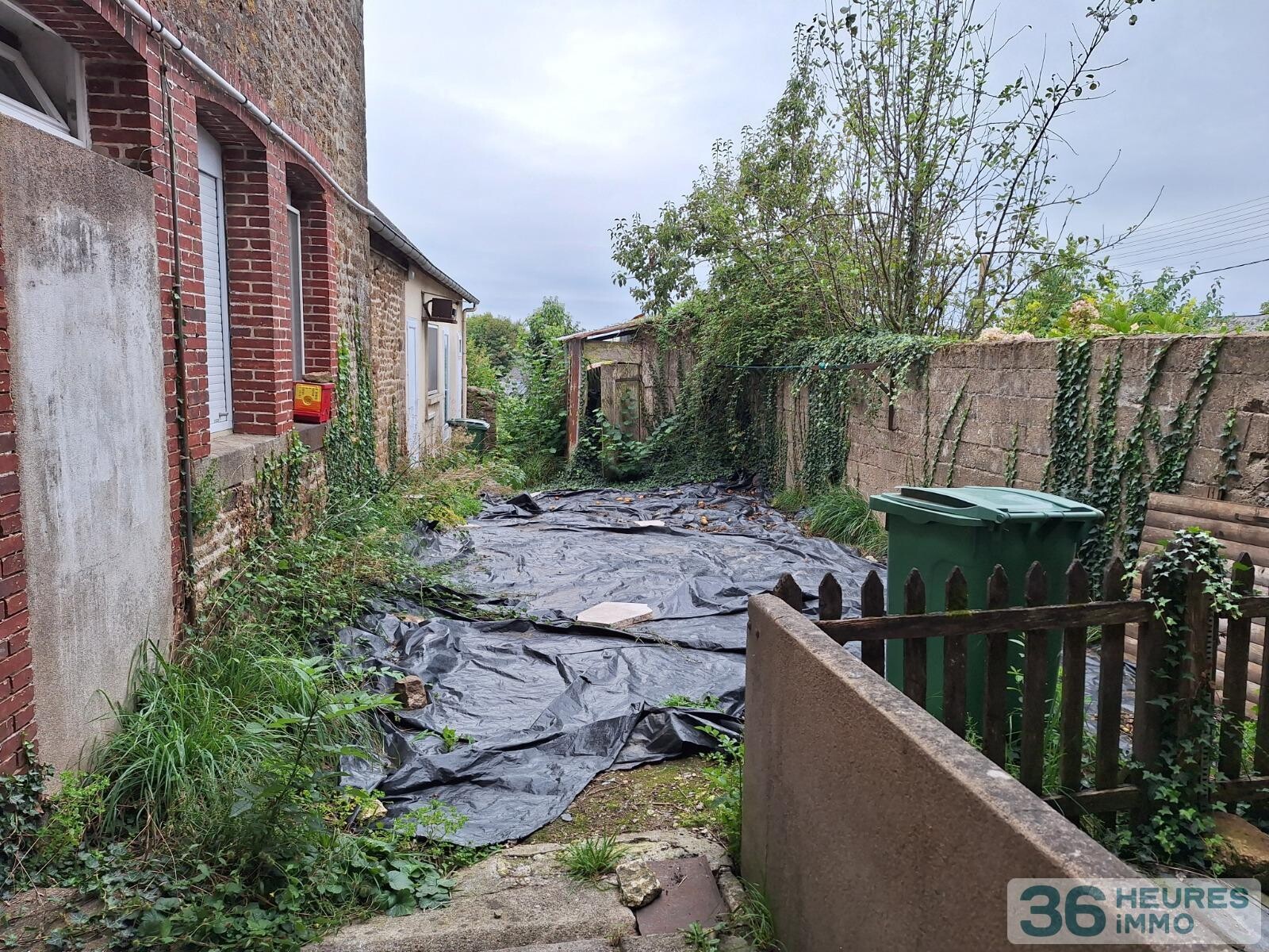 VENTE IMMEUBLE ST DENIS DE GASTINES