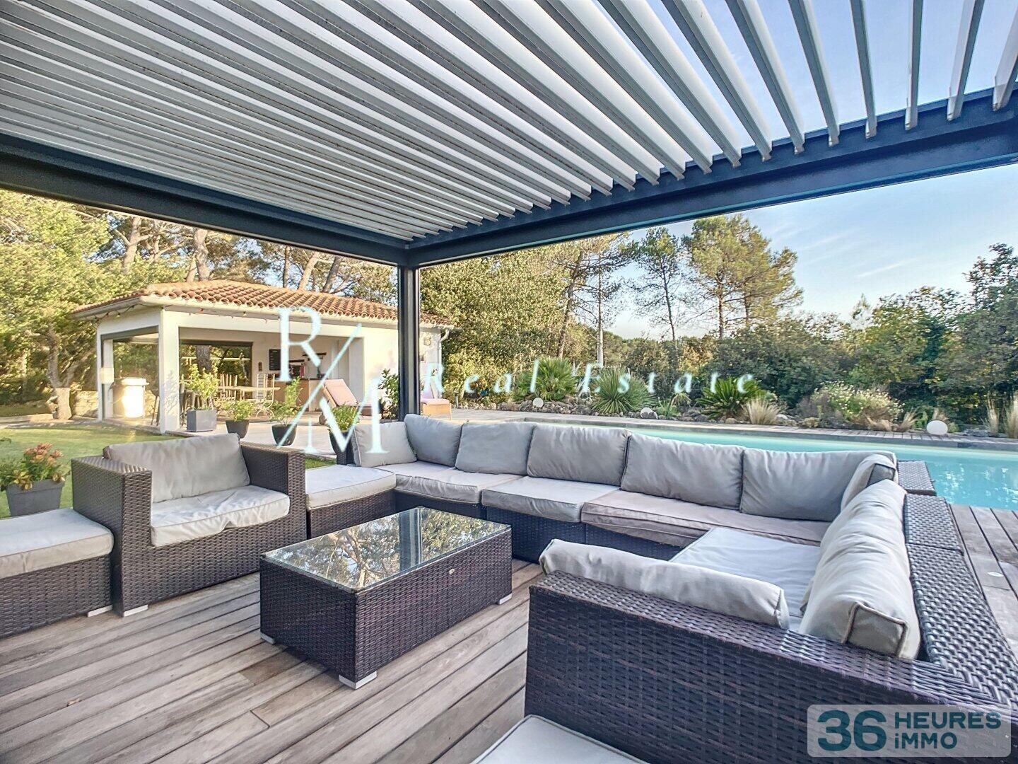 Villa contemporaine à Rognes