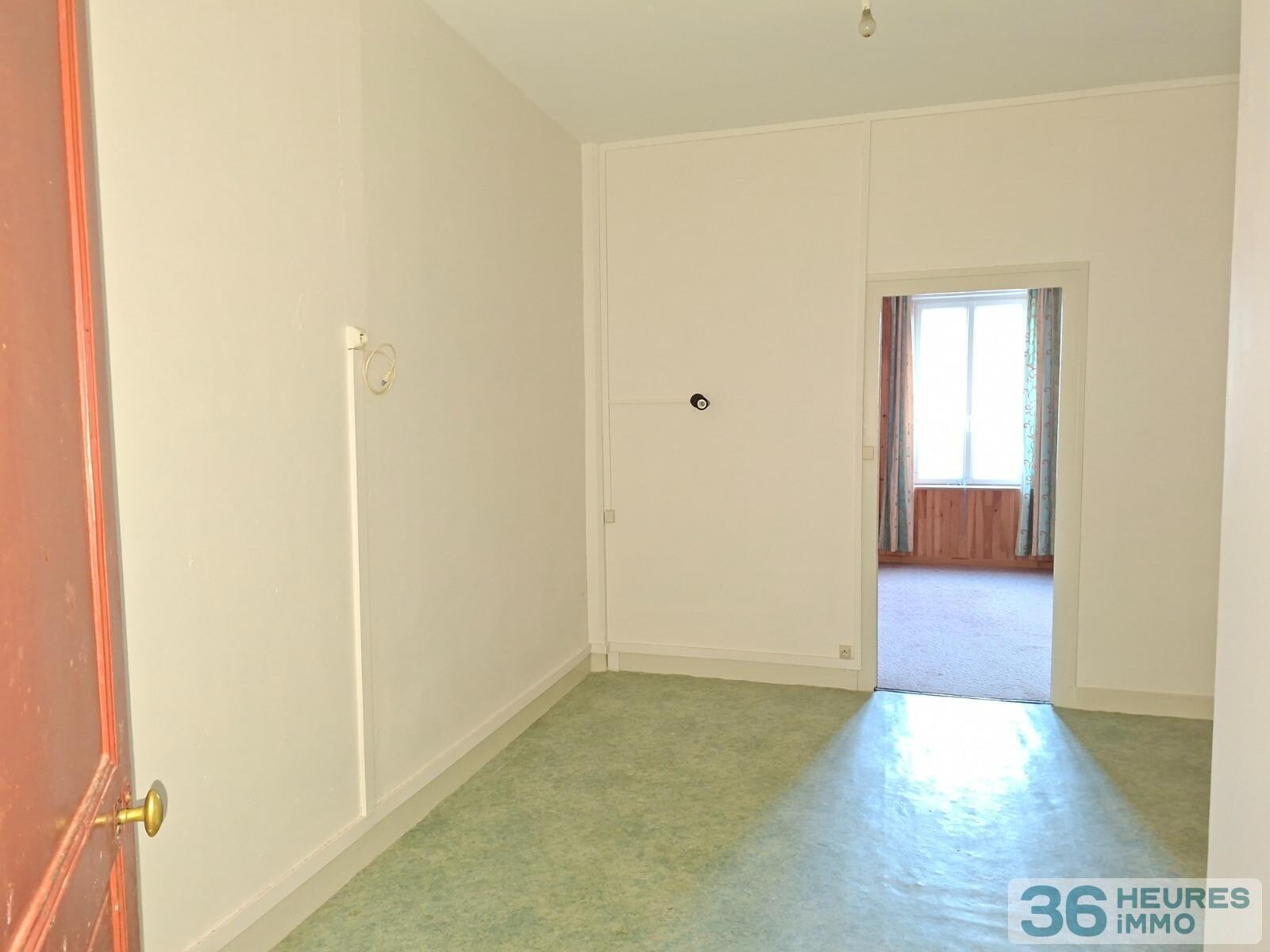 VENTE IMMEUBLE ST DENIS DE GASTINES