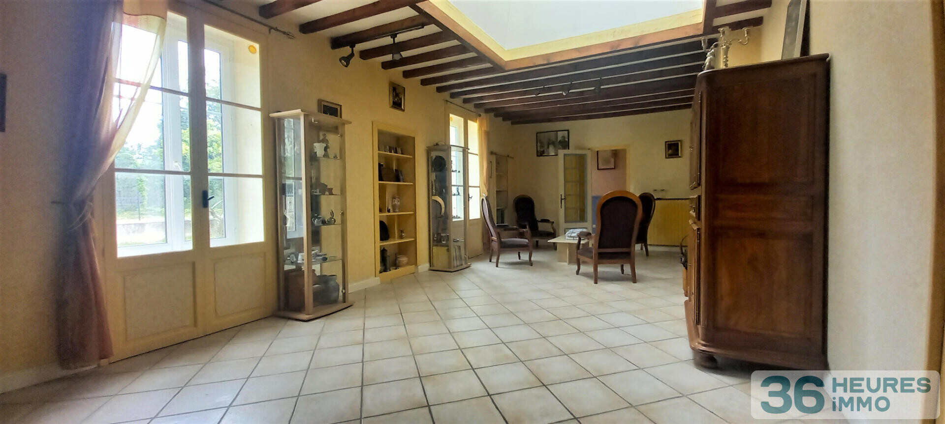 A VENDRE CHAMPAGNE MAISON DE CARACTERE 5 CHAMBRES