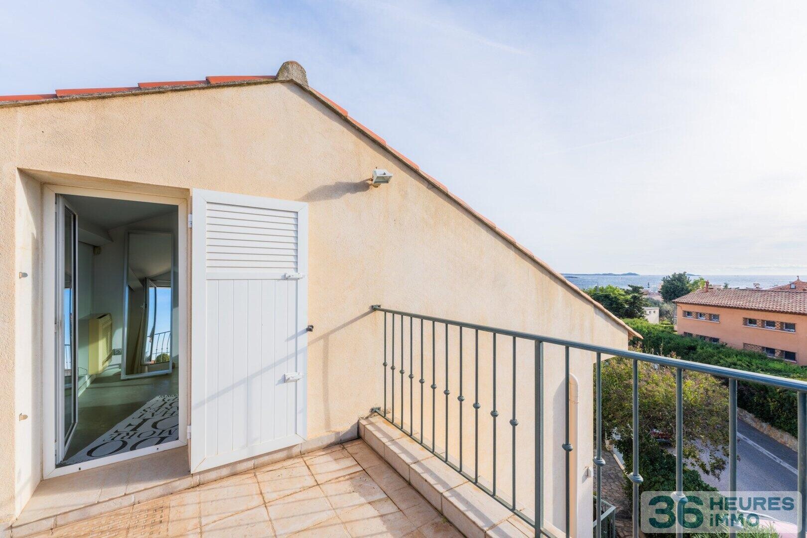 Maison de ville vue mer