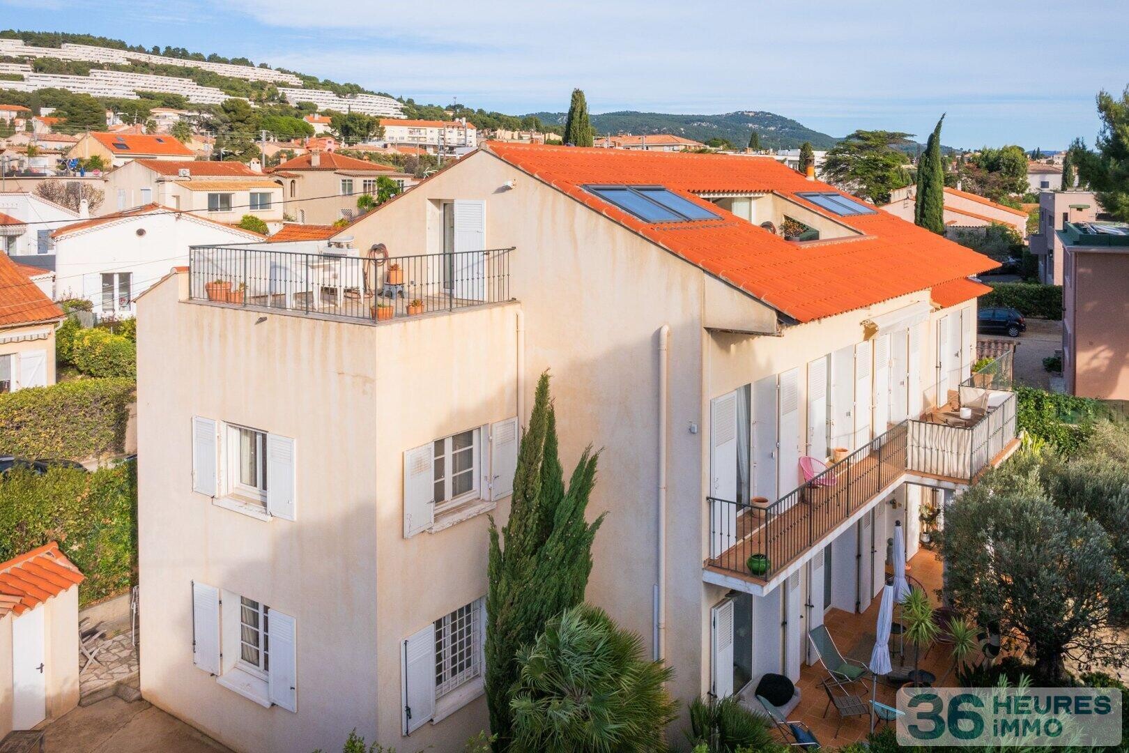 Maison de ville vue mer