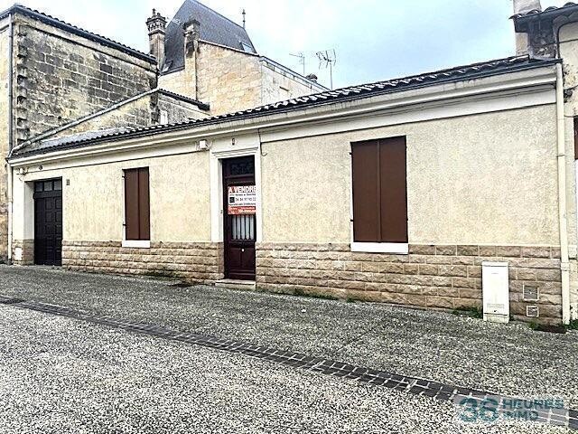 MAISON HYPER CENTRE A RENOVER T3