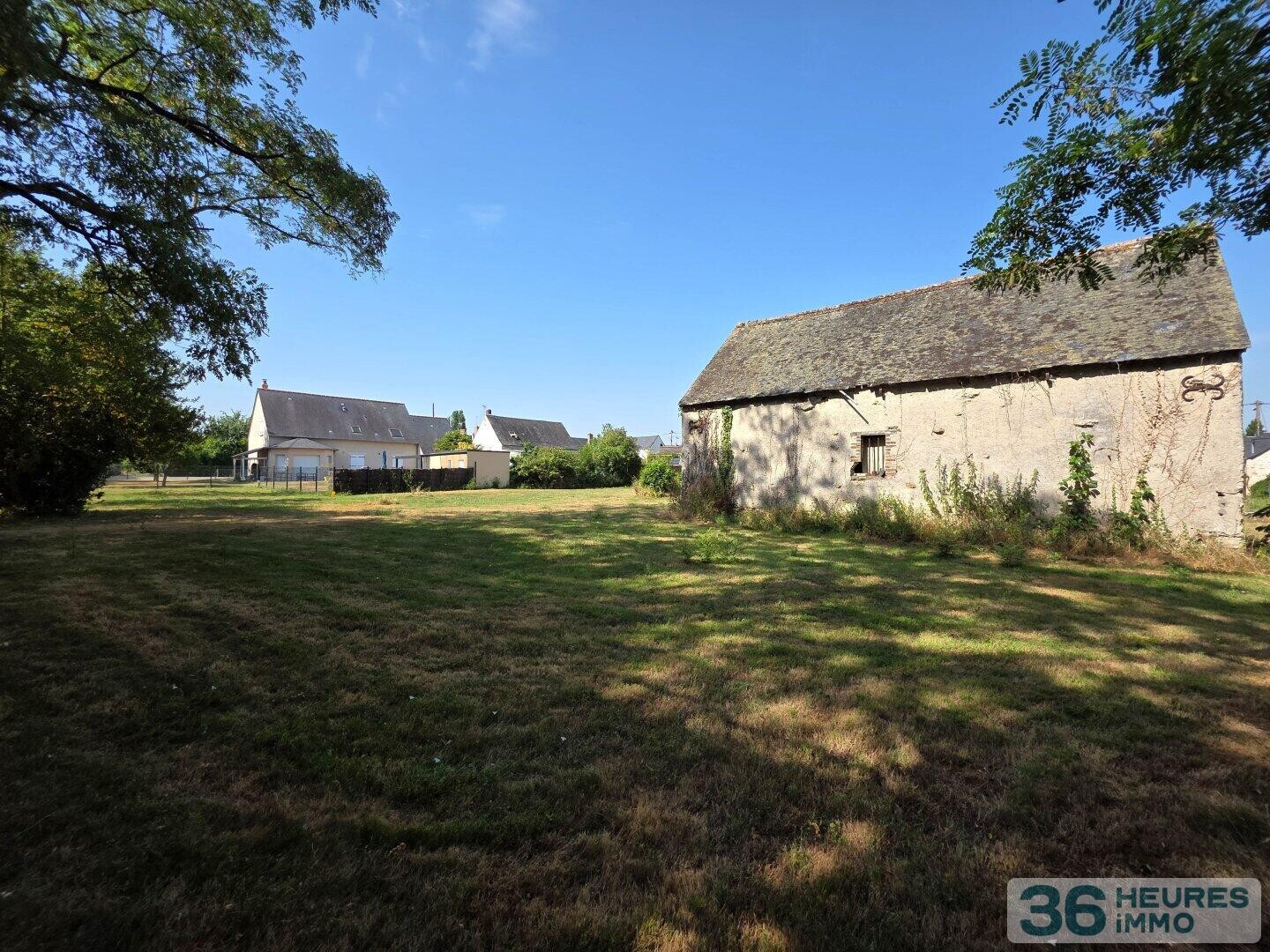 >Beau terrain avec grange 