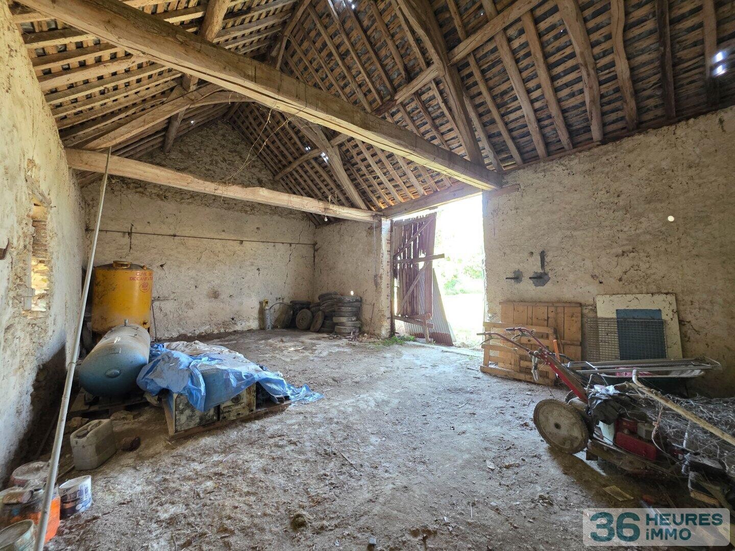 >Beau terrain avec grange 