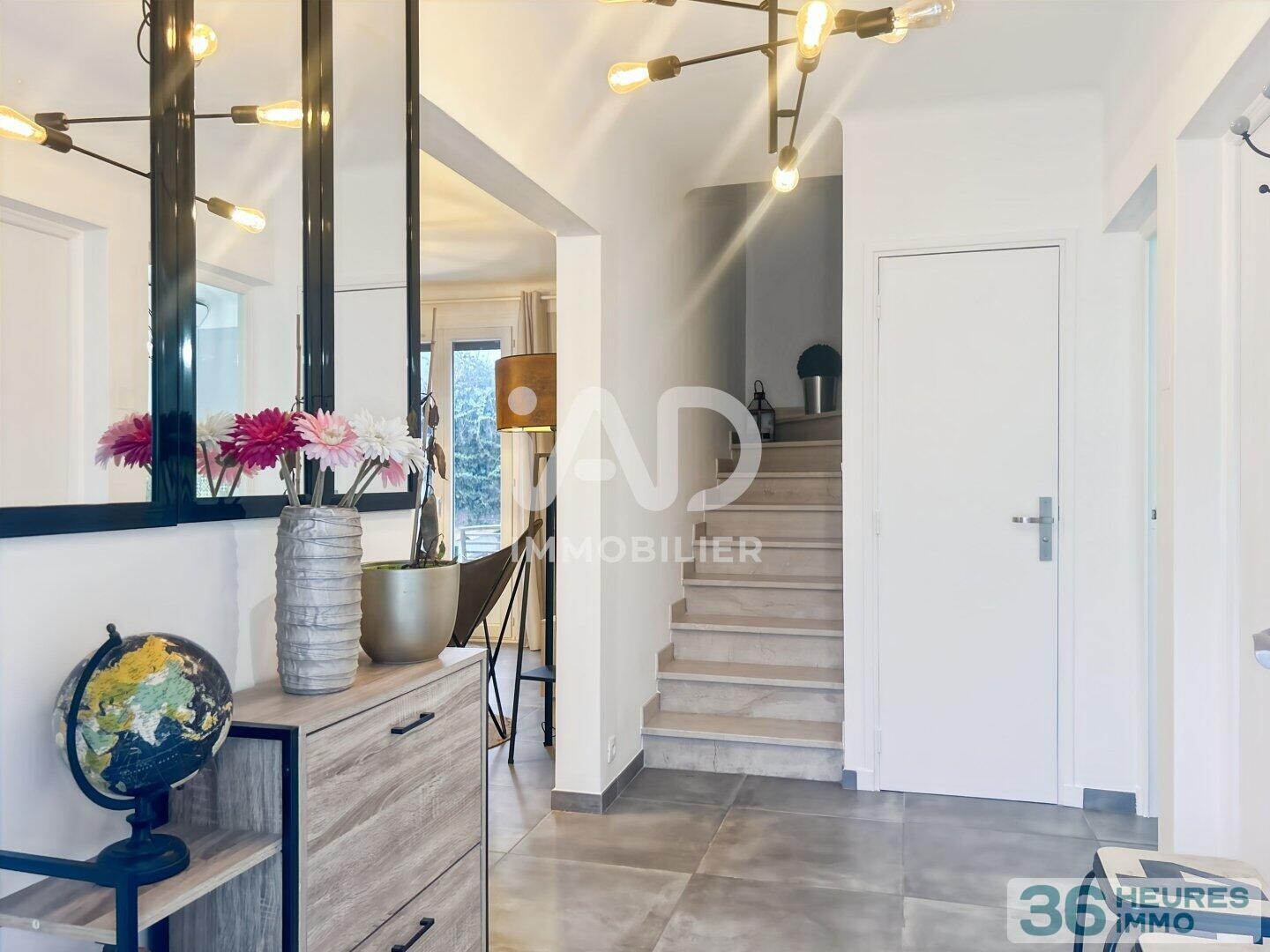 Nîmes - Maison de 5 Pièces avec Piscine, Jardin et Garage quartier Mas de Possac