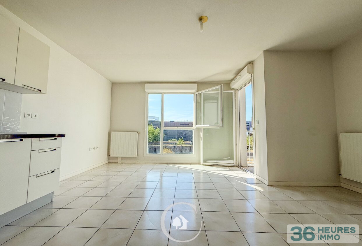 APPT T2 - BALCON SUD - PARKING - PROCHE TRAM