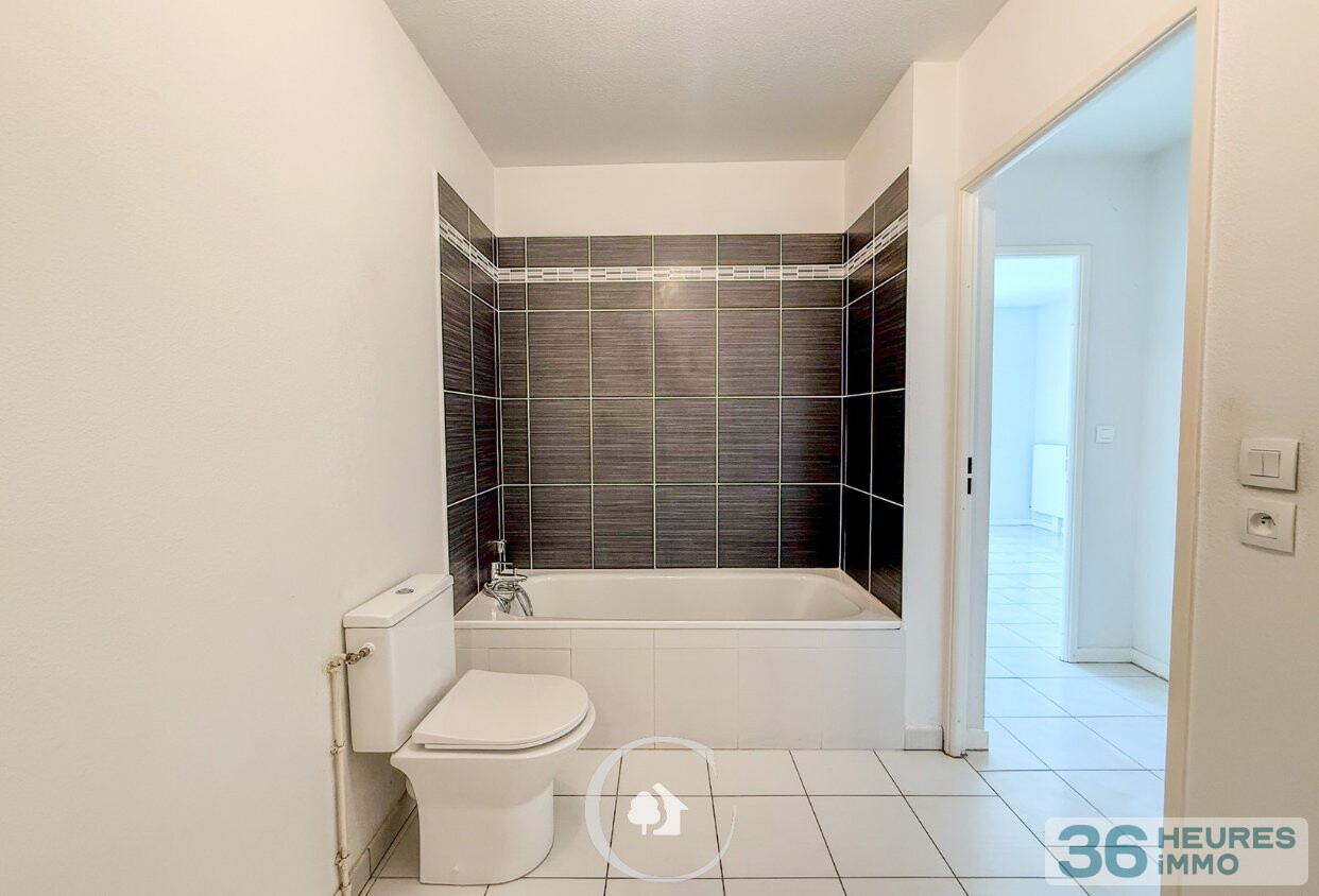 APPT T2 - BALCON SUD - PARKING - PROCHE TRAM