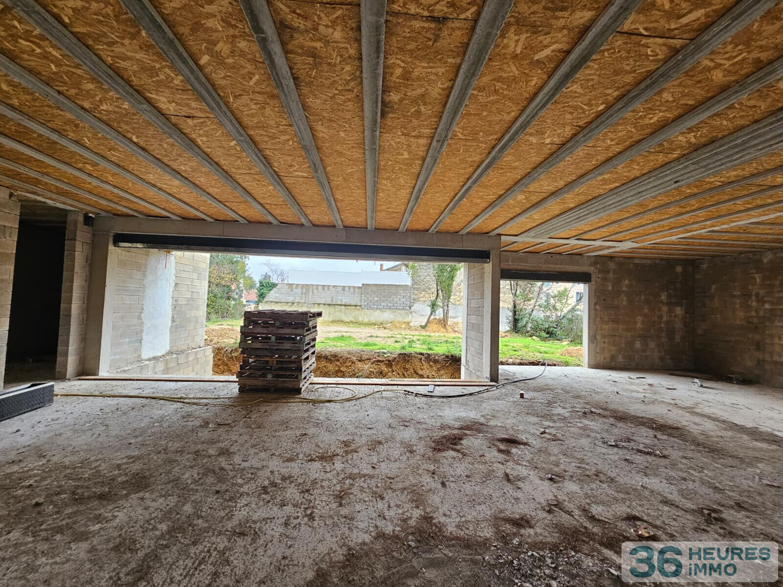 ST GEORGES D'ORQUES VILLA  DE 300 m2 SUR 1235 M2 DE TERRAIN vendu H.E H.A