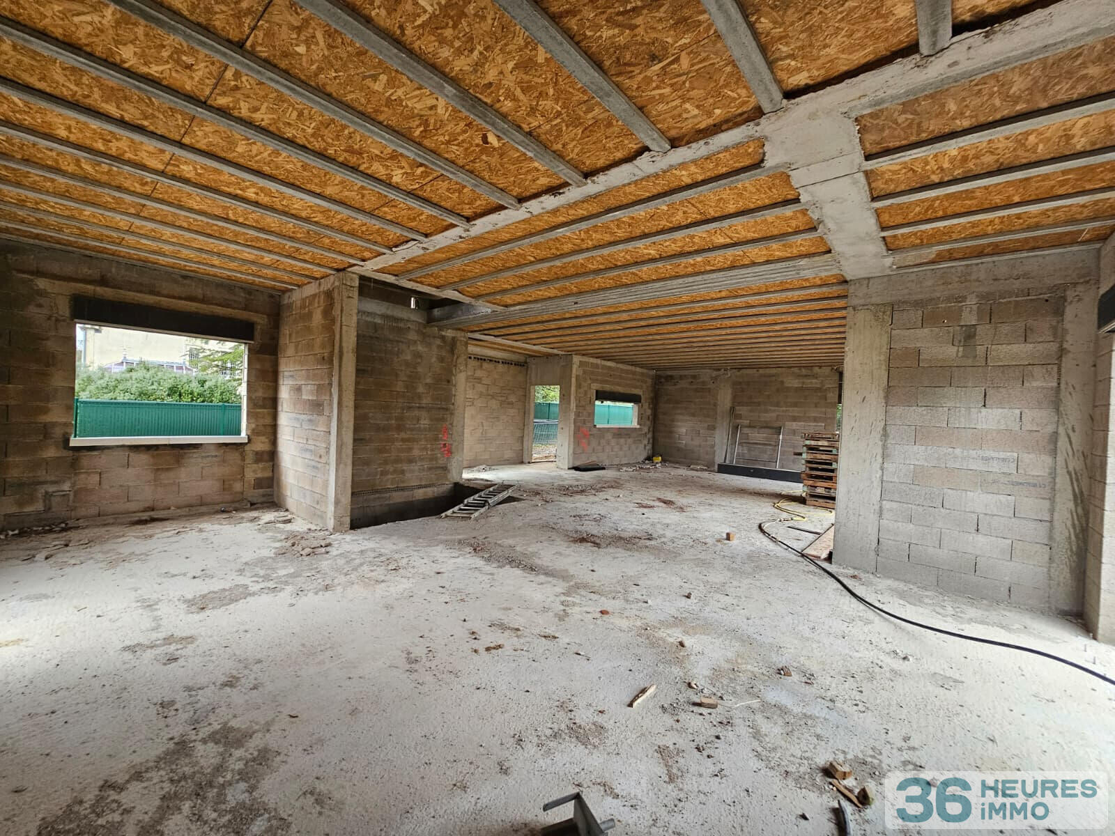 ST GEORGES D'ORQUES VILLA  DE 300 m2 SUR 1235 M2 DE TERRAIN vendu H.E H.A