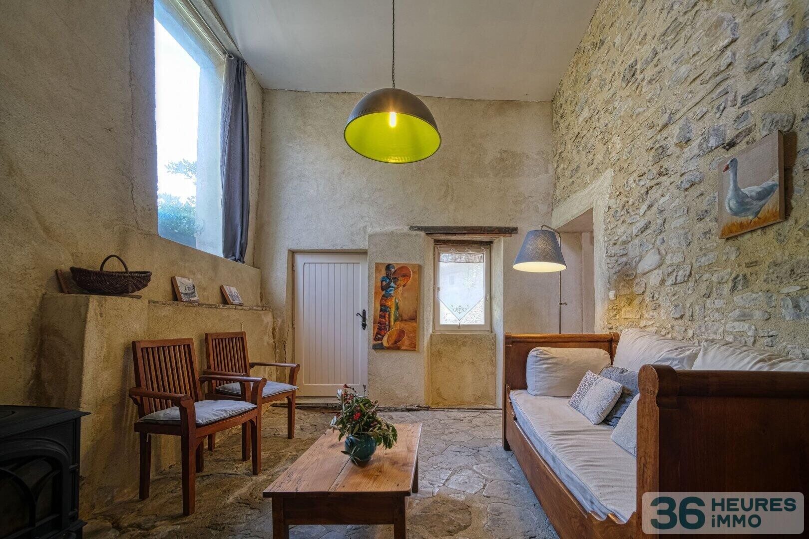 Maison en pierre à Montclar sur Gervanne