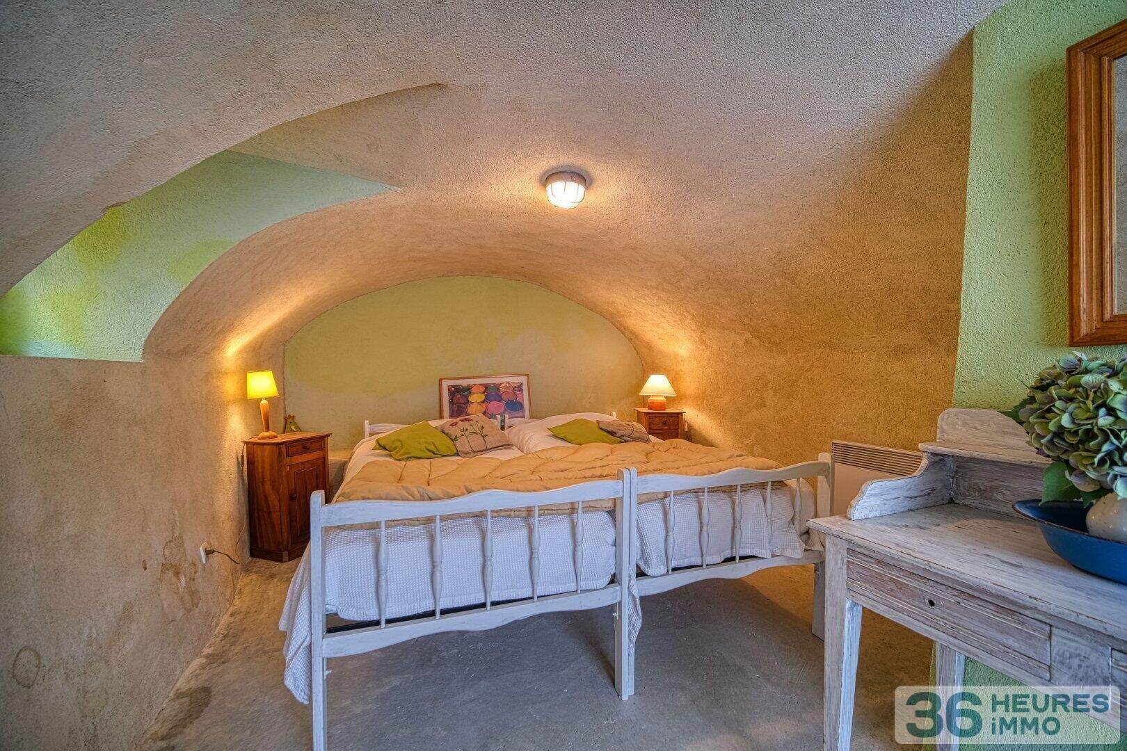 Maison en pierre à Montclar sur Gervanne