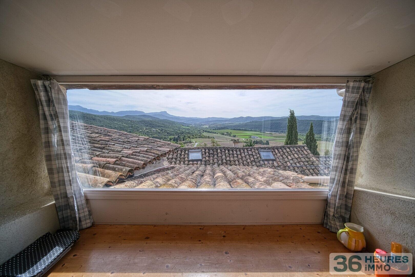 Maison en pierre à Montclar sur Gervanne