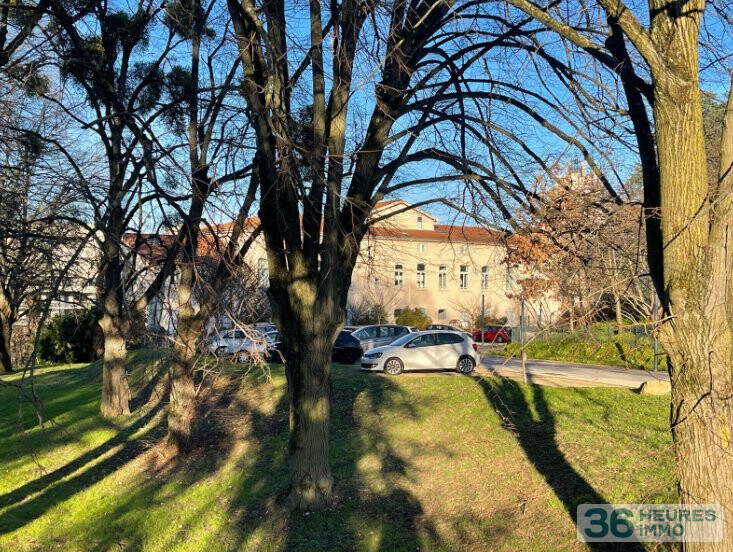 Appartement dans résidence avec piscine