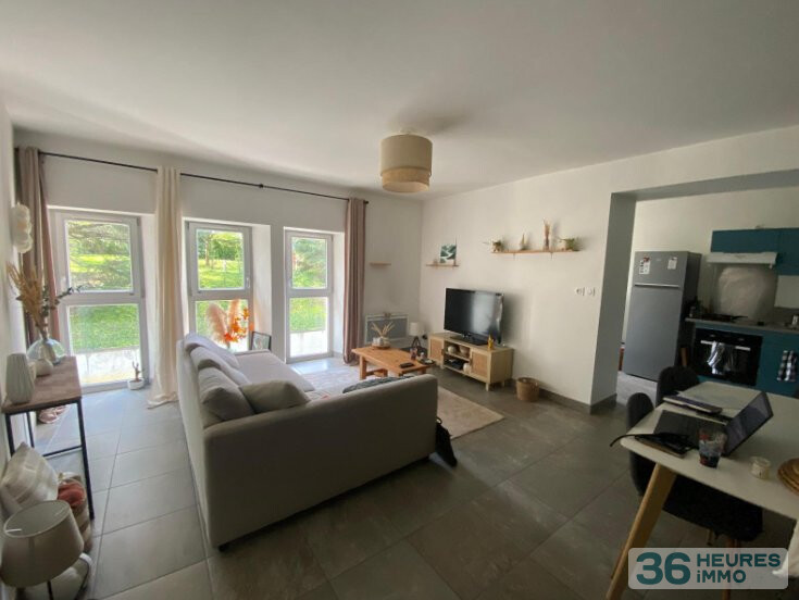 Appartement dans résidence avec piscine