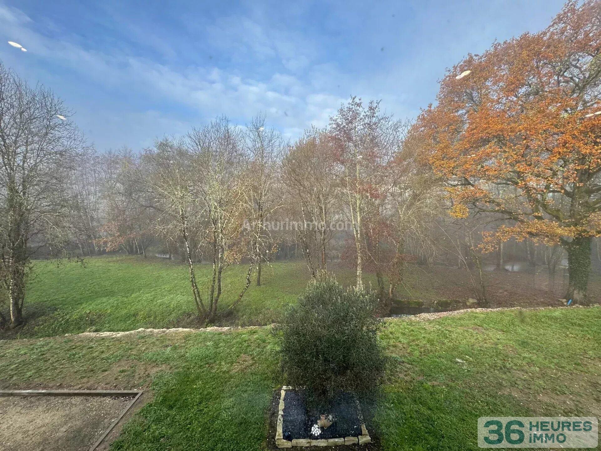 Propriété de caractère en pierre – Volumes exceptionnels – Usage résidentiel ou professionnel – Saint-Vallier