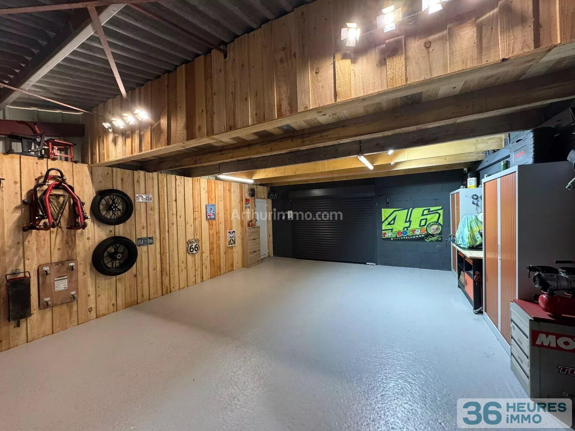 Propriété de caractère en pierre – Volumes exceptionnels – Usage résidentiel ou professionnel – Saint-Vallier