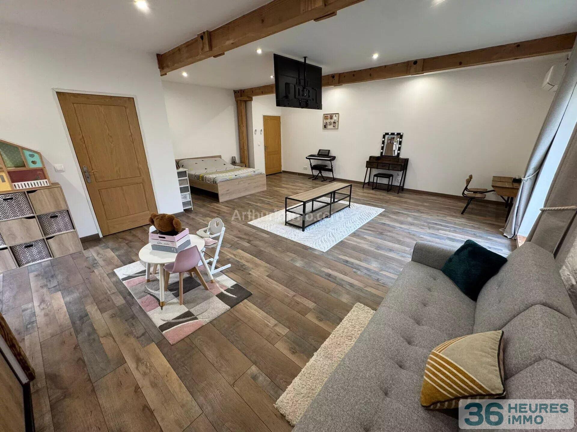 Propriété de caractère en pierre – Volumes exceptionnels – Usage résidentiel ou professionnel – Saint-Vallier