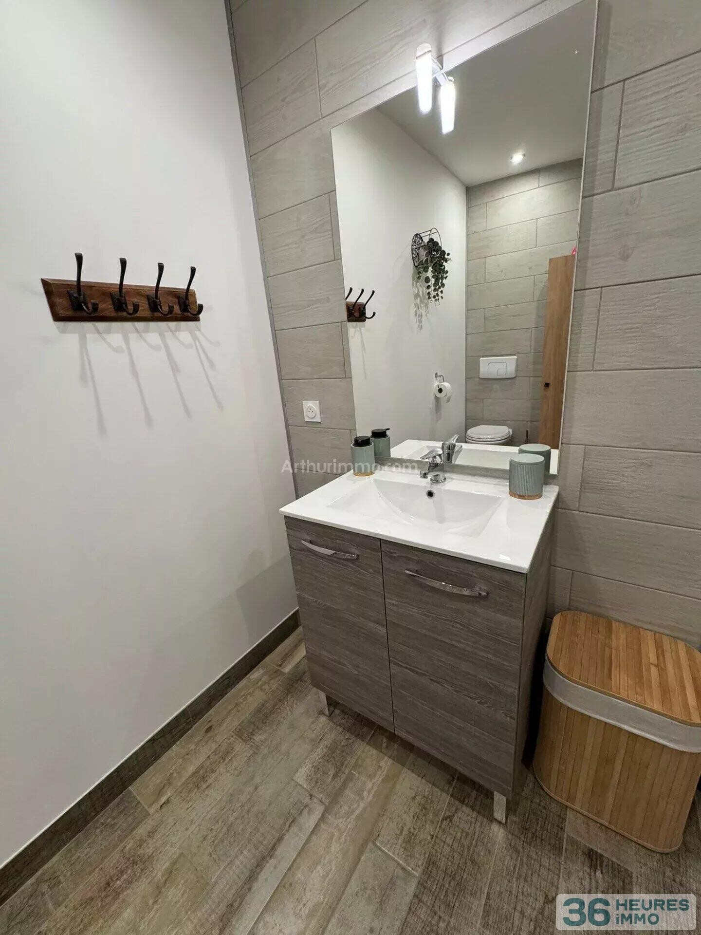 Propriété de caractère en pierre – Volumes exceptionnels – Usage résidentiel ou professionnel – Saint-Vallier