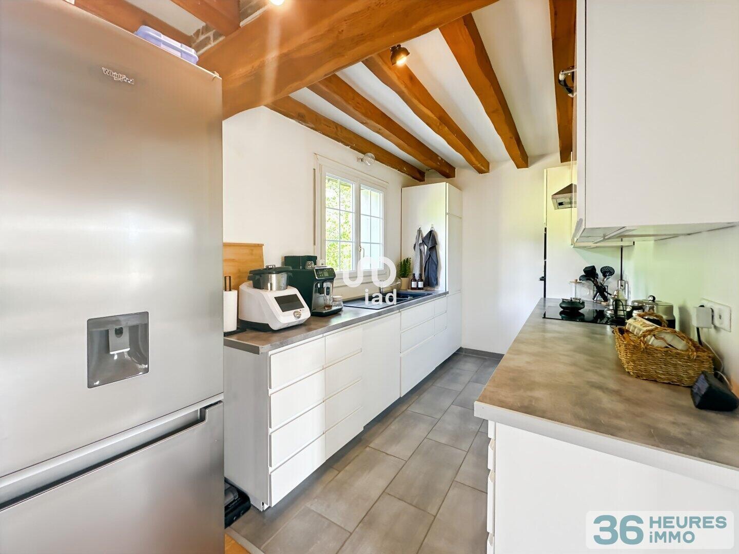 Ventes aux enchères interactives - Maison - 8 pièces - 153 m²